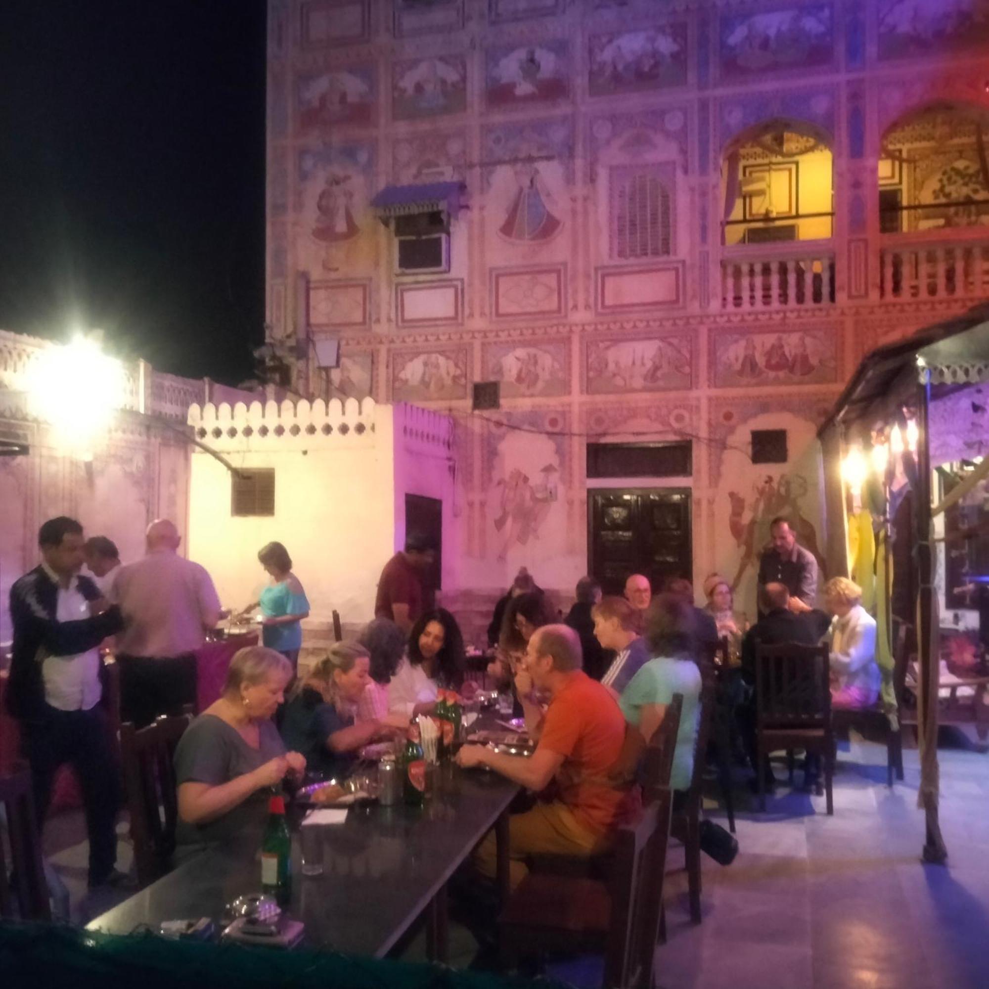 Hotel Shekhawati, A Boutique Stay Mandāwa Exteriör bild